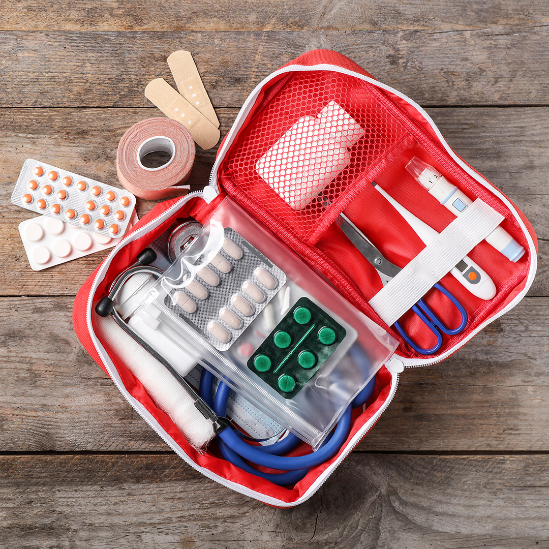 що має бути в аптечці в машині