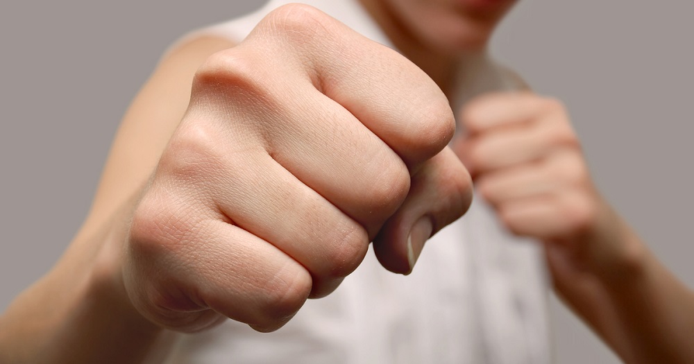 бійка у сні