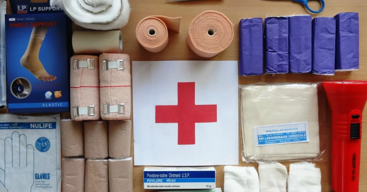 аптечка в машину список